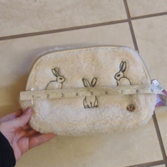 Rare Lululemon Year of the Rabbit Belt Bag Fleece Limited Edition Hard to Find - Picture 10 of 11